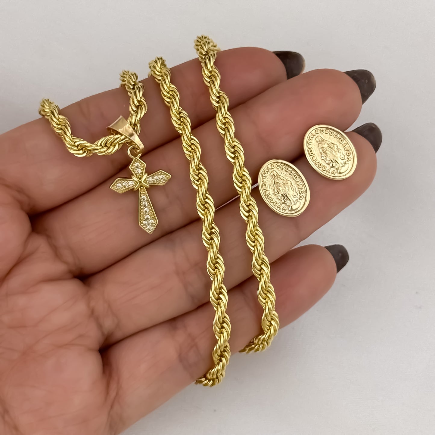 Cadena Tejido Lazo de Dama de 45cm + Cruz con Micro circones + Topo Virgen Milagrosa en Oro de 10k con Garantía de por vida